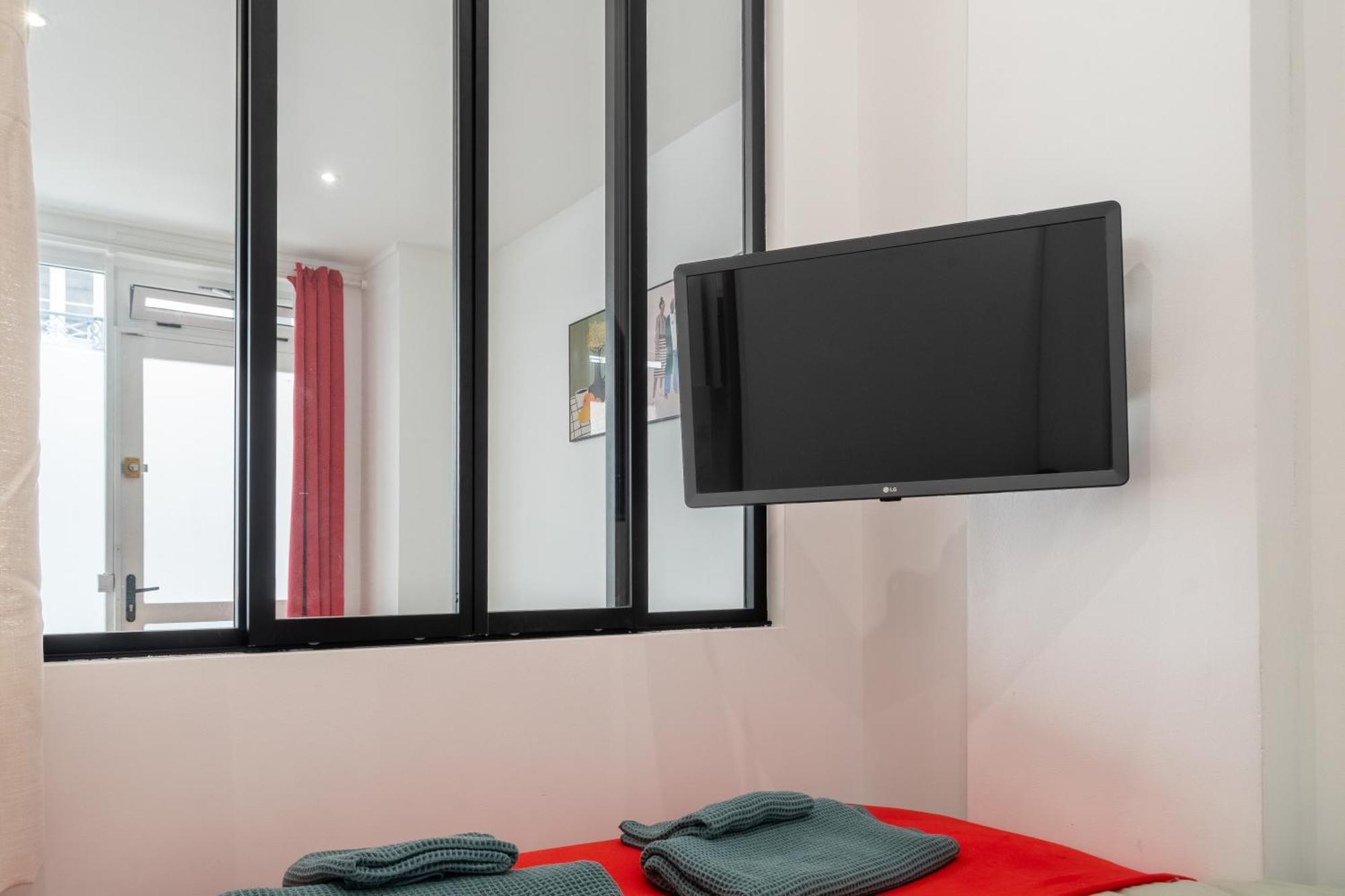 Lavie Maison Eiffel Ac Hot Tub Parigi Esterno foto